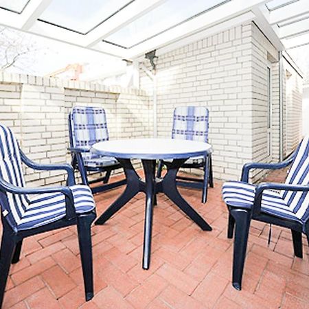 Haus Elfriede, Appartment Nordstrand Wohnung 3 นอร์เดอร์ไน ภายนอก รูปภาพ